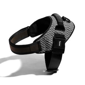 Dog And Puppy Harnesses: Zee.Dog Fly Harness - Urban Size 5