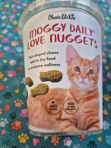 Cat And Kitten Treats: Moggy Daily Love Nuggets