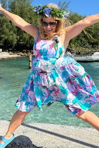 Annahs Summer Essentials: Dancing Queen Dress - Painted Waterlily