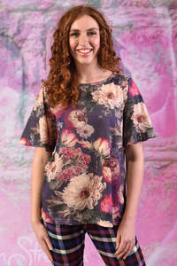 Print T Shirts: Rica Molly Tee - Lovers Bouquet
