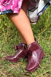 Footwear: AS Bow Gumboot - Wine | PRE ORDER LATE MAY