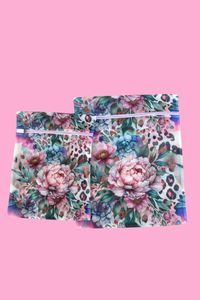 Homewares: Wild Petals Wash Bag