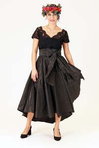 Last Chance Deals: Poppy Posey Top - Black - LAST ONES