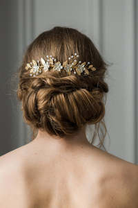 Courtney Comb | Gold