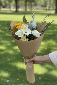 Products: Golden Grace Posy