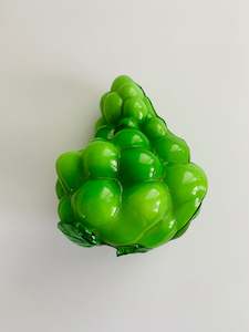 Glass fruit: Vintage glass bunch of grapes