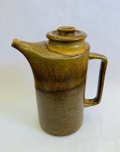 New Zealand Pottery: Large Temuka Stoneware Coffee Pot