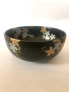 Oriental Porcelain: Hand Painted Oriental Black Bowl with Gold and Silver Leaves