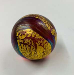 Art Glass: Isle of Wight small iridescent paperweight