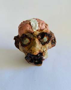 Pottery: Grotesque pottery head