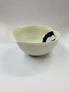 Pottery: Midcentury abstract pottery bowl