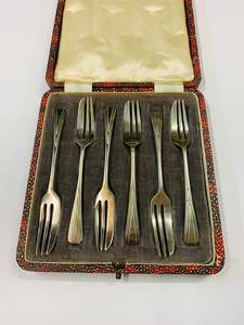 Set 6 Art Deco cake forks