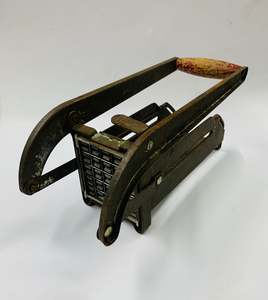 Vintage potato chip maker