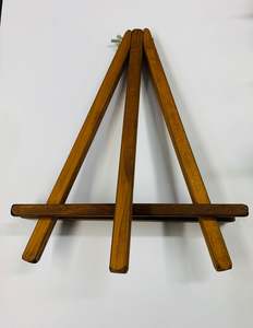 Small artist easel