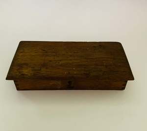 Decorative Wooden Ware: Antique gold weighing scales in original oak box
