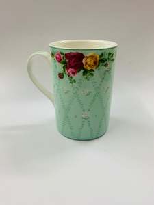 Royal Albert Old Country Roses mug