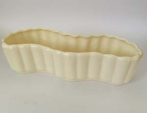 Ceramic Vases: Crown Lynn 106 White Trough Vase 1941-1964