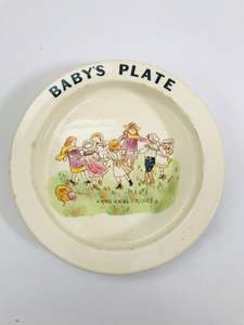 Childrens Gifts: Carlton Ware Baby Plate "A Ring a Ring O'Roses