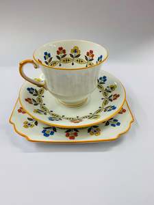 Cups And Saucers: Aynsley Art Deco Trio