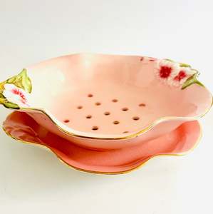Plates And Platters: Royal Winton Petunia Salad Bowl and Strainer