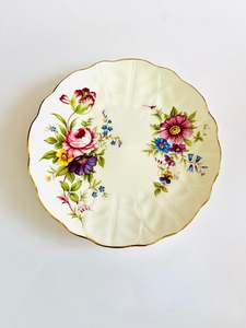 Aynsley side plate number 2383