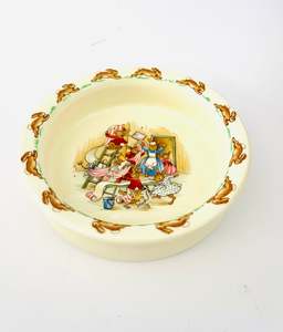 Childrens Gifts: Bunnykins Wallpaper Breakfast Bowl