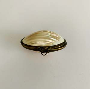 Victorian Mother of Pearl Shell jewellery holder
