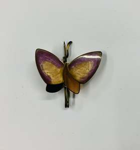Jewellery: Antique agate stone butterfly brooch