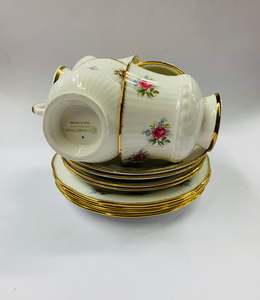 Set of 4 Elizabethan Roses trios