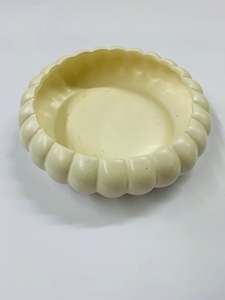 Pottery: Crown Lynn bowl 505