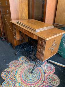 Vintage Singer Sewing Machine