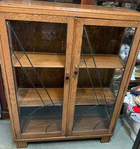 Furniture: Art Deco Oak China Cabinet