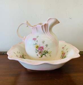 Victorian style jug and wash basin