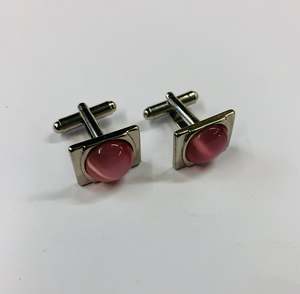 Jewellery: Midcentury pink stone cufflinks
