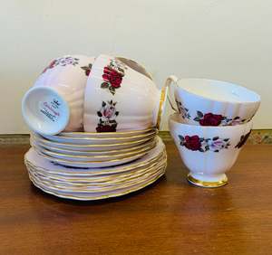 Set of 6 colclough pink roses trios