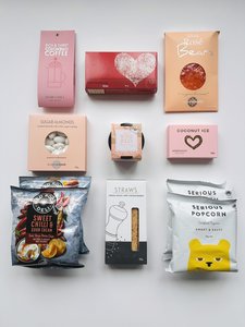 Products: The Ultimate Gift Box for Her - Perfect for Birthday's - Aotea Fine Foods