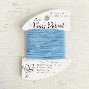Accessories: Petite Very Velvet Thread 681