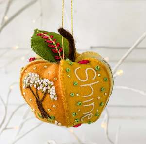 Luxurious Apple Kits: Luxurious Apple - Sunshine designed by Ngaire Montgomery-Williams