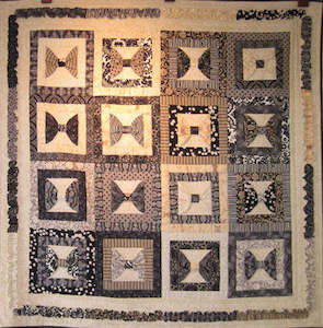 Moonshine Patterns: Beautiful Bows Quilt Kit