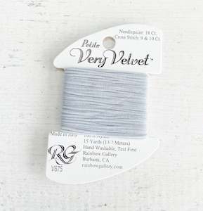 Petite Very Velvet Thread 675