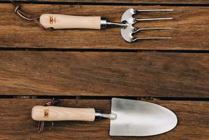 Apt Garden Creations 2 Piece Hand Tool Collection
