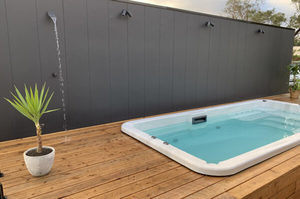 Products: mySpa PLUNGE myWatersedge Series
