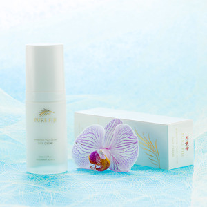 Products: Pure Fiji – Hydrating Multi Active Day Crème