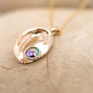 Pearl Paua Shell  Necklace - 9ct