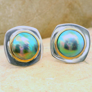 Cuff Links: Pearl Mystery Cufflinks
