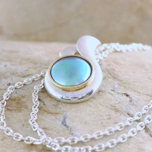 Anniversary: Pearl Acoustic Necklace Two Tone