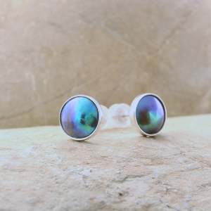 Birthpearls: 12. Pearl Stud Earrings STG - December Aurora Pearl