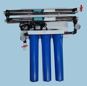 Products: 60 Watt UV Filtration System