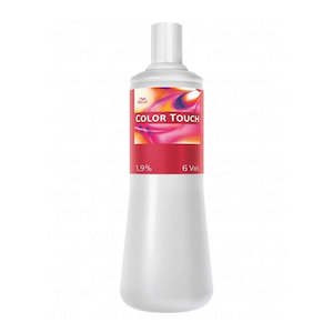 Developers: Color Touch Emulsion 1.9 % 6 Vol - 950ml