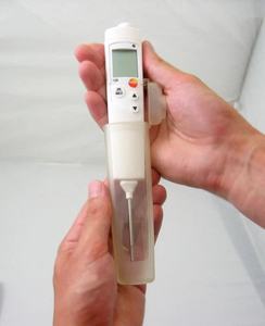Products: Testo Digital Food Thermometer Set With Topsafe • Argus